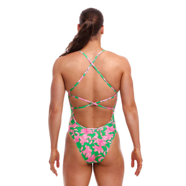 One Piece Strapped In Blossom Fly