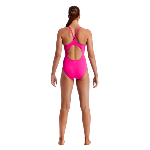 One Piece Diamond Back Still Pink