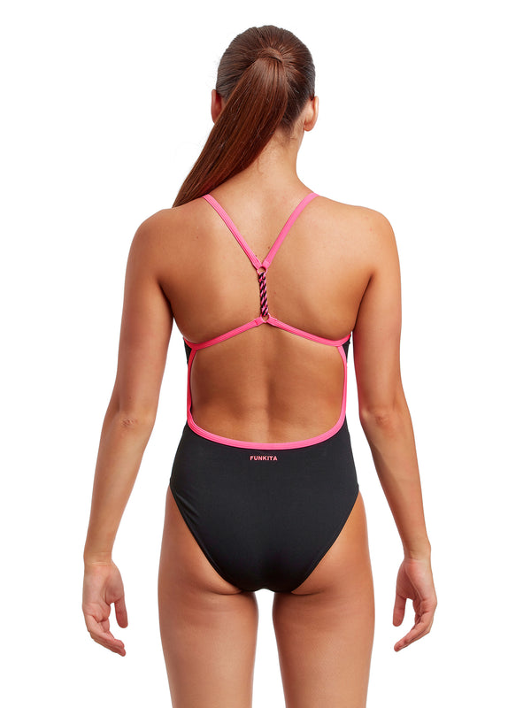 One Piece Twisted FK Pink